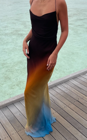 VESTIDO DEGRADE ARCOÍRIS